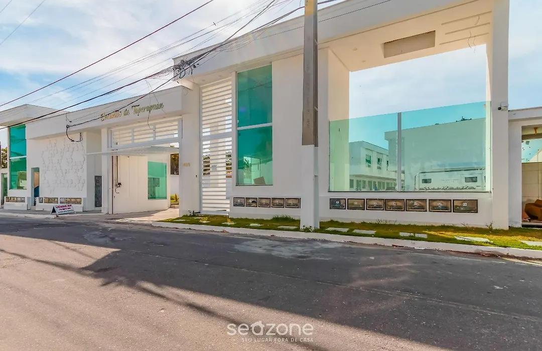 Apto a 400m da praia de Taperapuã/BA EDT0011-1